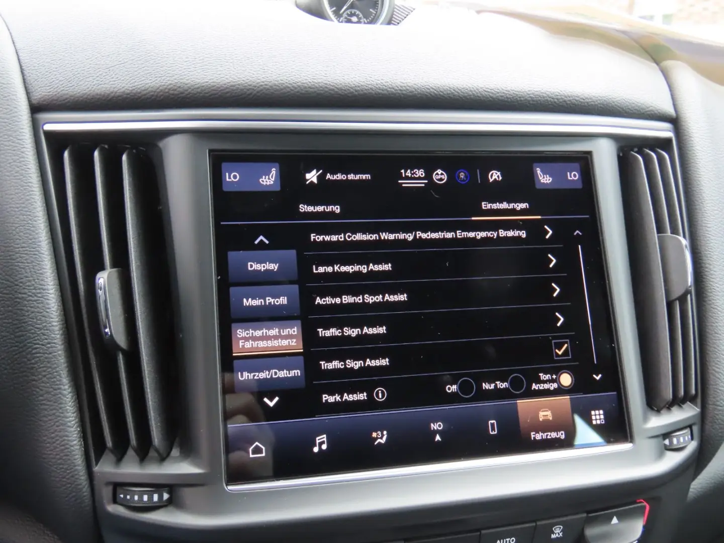 Levante Q4 3.0 V6