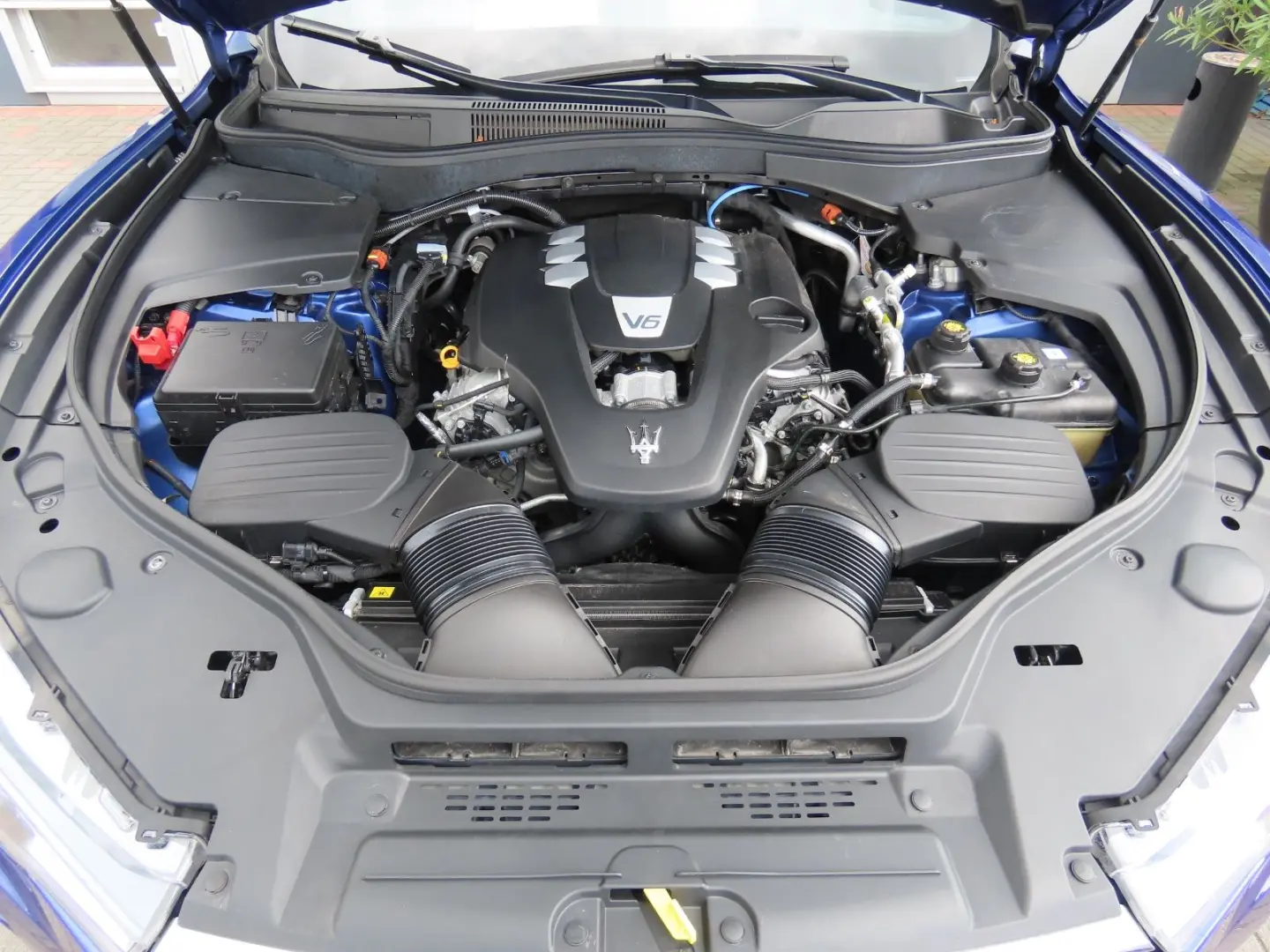 Levante Q4 3.0 V6