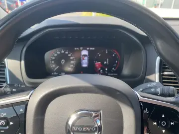 XC90 B5 D AWD Geartronic Momentum Pro