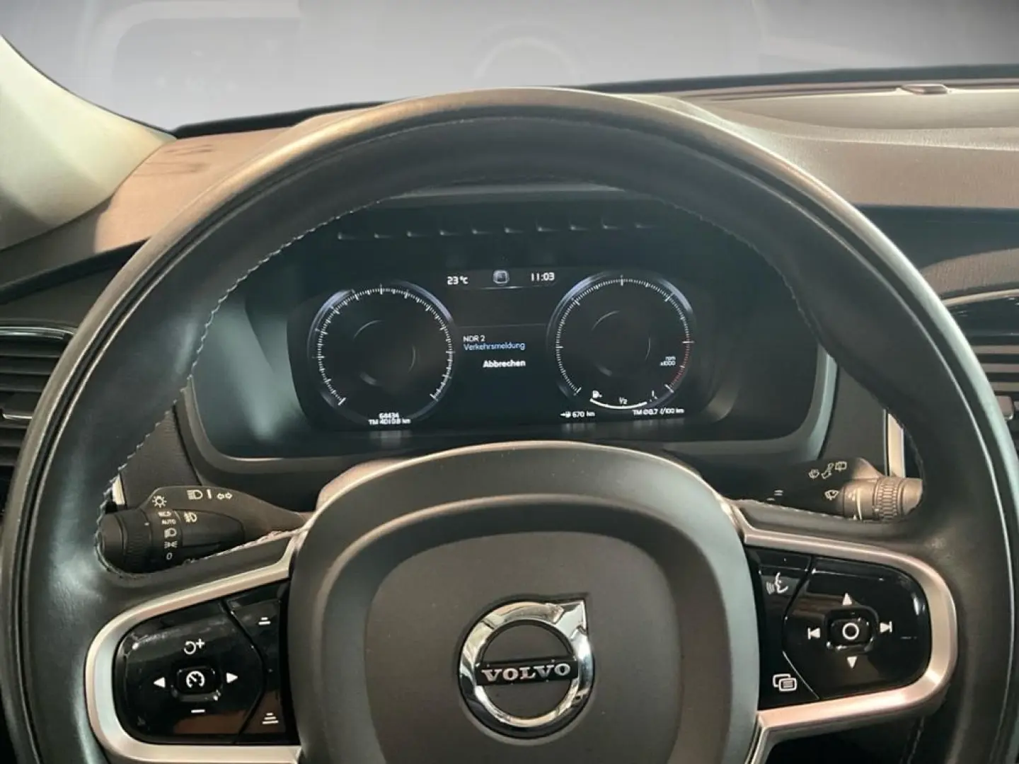 XC 90 B5 AWD Momentum Pro