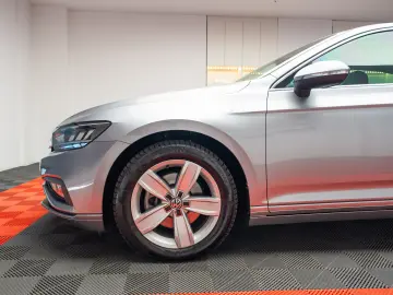 Volkswagen Passat 2.0 TDI DSG