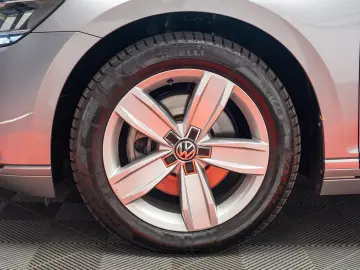 Volkswagen Passat 2.0 TDI DSG