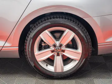 Volkswagen Passat 2.0 TDI DSG