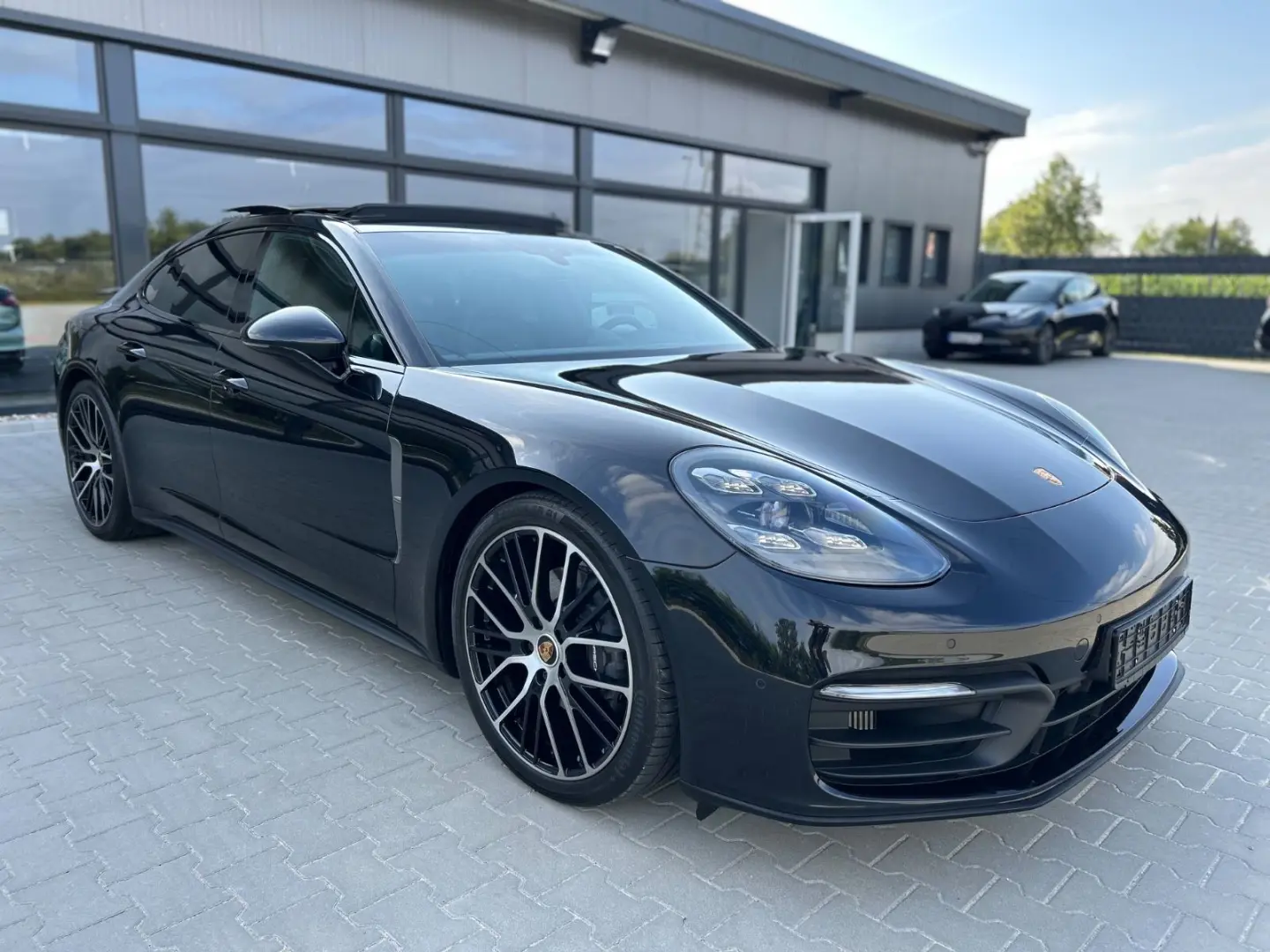 Panamera 4 Platinum Edition -Pano-Sportabgas-21Z
