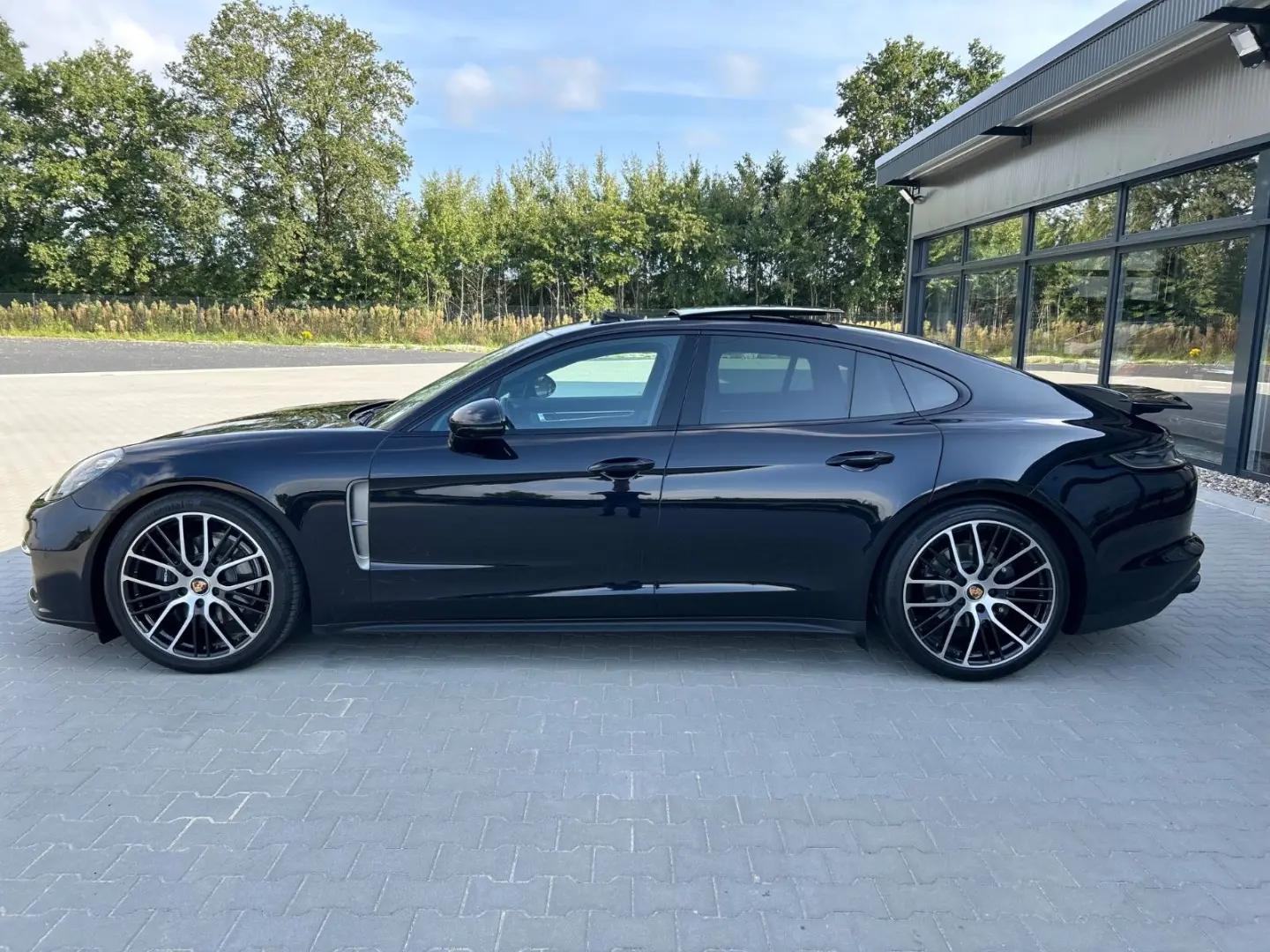 Panamera 4 Platinum Edition -Pano-Sportabgas-21Z