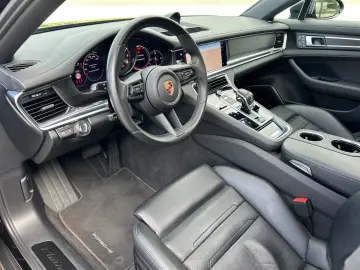Panamera 4 Platinum Edition -Pano-Sportabgas-21Z
