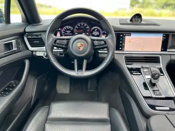 Panamera 4 Platinum Edition -Pano-Sportabgas-21Z