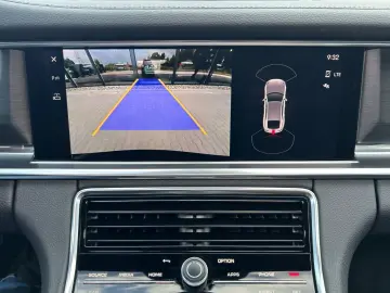 Panamera 4 Platinum Edition -Pano-Sportabgas-21Z