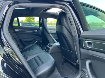 Panamera 4 Platinum Edition -Pano-Sportabgas-21Z