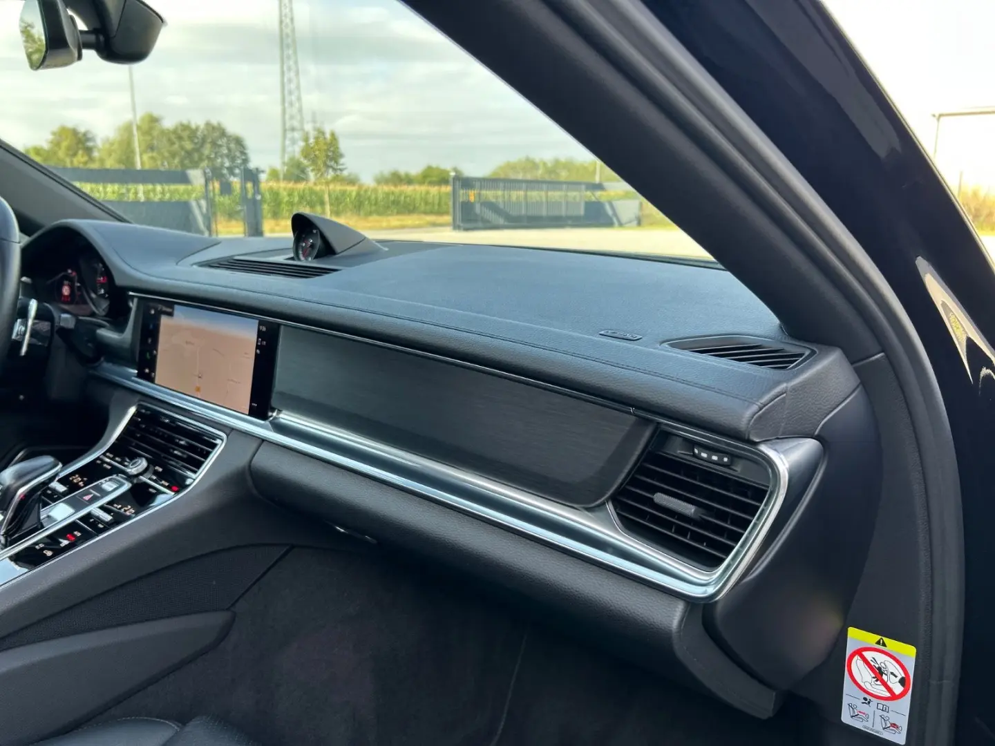 Panamera 4 Platinum Edition -Pano-Sportabgas-21Z