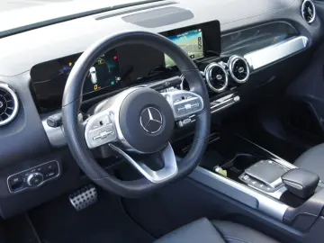 GLB 220d AMG Line*PANO*LEDER*NIGHT*KAM*SOUND*
