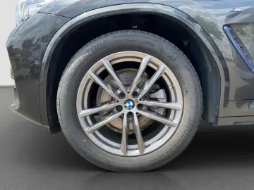 X3 xDrive20d ///M Sport PanoSD AHK ACC Sthzg.