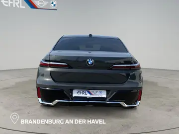 740d xDrive 30% UPE-Nachlass | SITZBELÜFTUNG