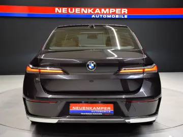 740 d xDrive Kristall Panorama TV Bowers & Wilki