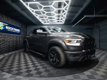RAM 5.7 V8 HEMI 4x4 OFFROAD Night-Paket *LED*19%