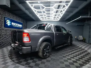 RAM 5.7 V8 HEMI 4x4 OFFROAD Night-Paket *LED*19%