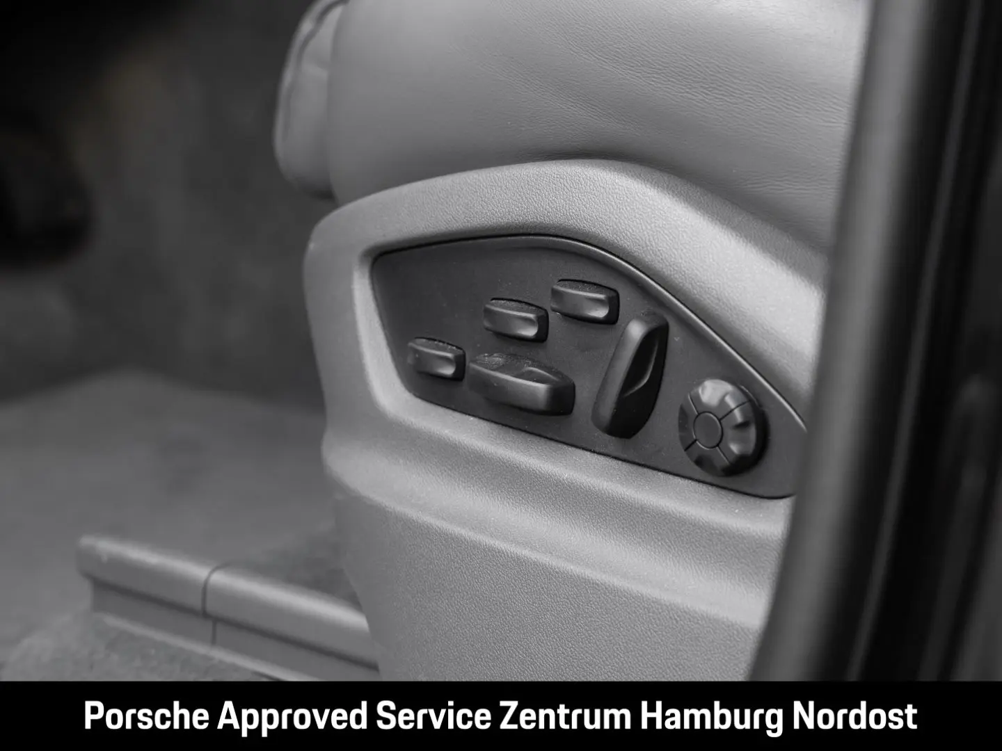 Cayenne E-Hybrid Platinum Edition Hinterachslenk