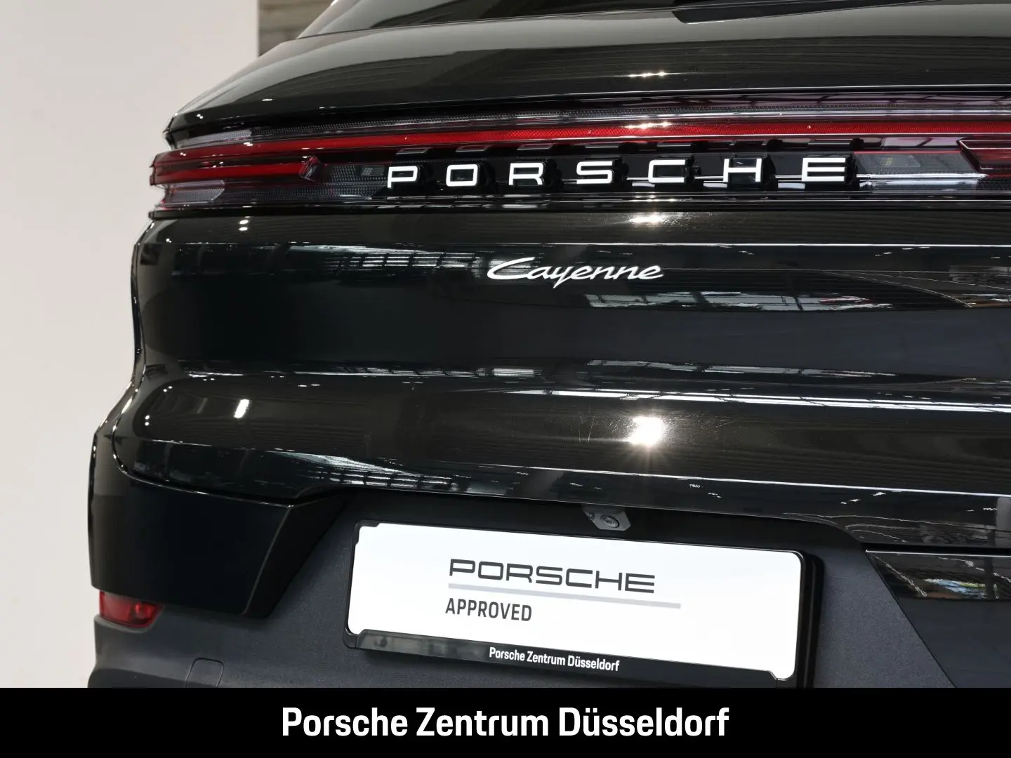 Cayenne Panoramadach BOSE LED-Matrix