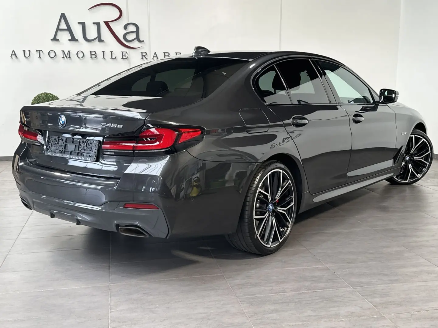 545e xDrive M-Sport NAV+LASER+360°+20ZO+ACC+H&K