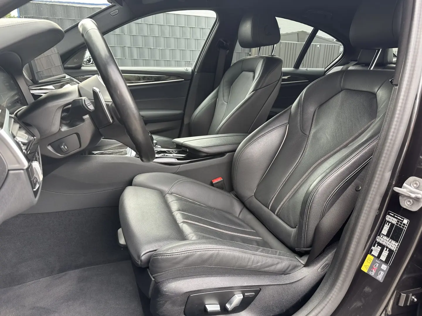 545e xDrive M-Sport NAV+LASER+360°+20ZO+ACC+H&K