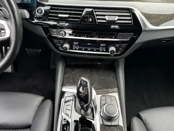 545e xDrive M-Sport NAV+LASER+360°+20ZO+ACC+H&K