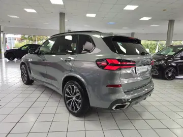 X5 xD40i M Sport*PANO*SOFT*STHZG*7-SITZ*AHK*360°