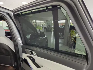 X5 xD40i M Sport*PANO*SOFT*STHZG*7-SITZ*AHK*360°