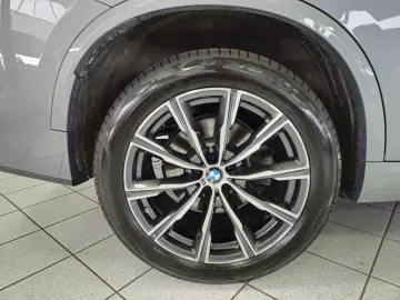 X5 xD40i M Sport*PANO*SOFT*STHZG*7-SITZ*AHK*360°
