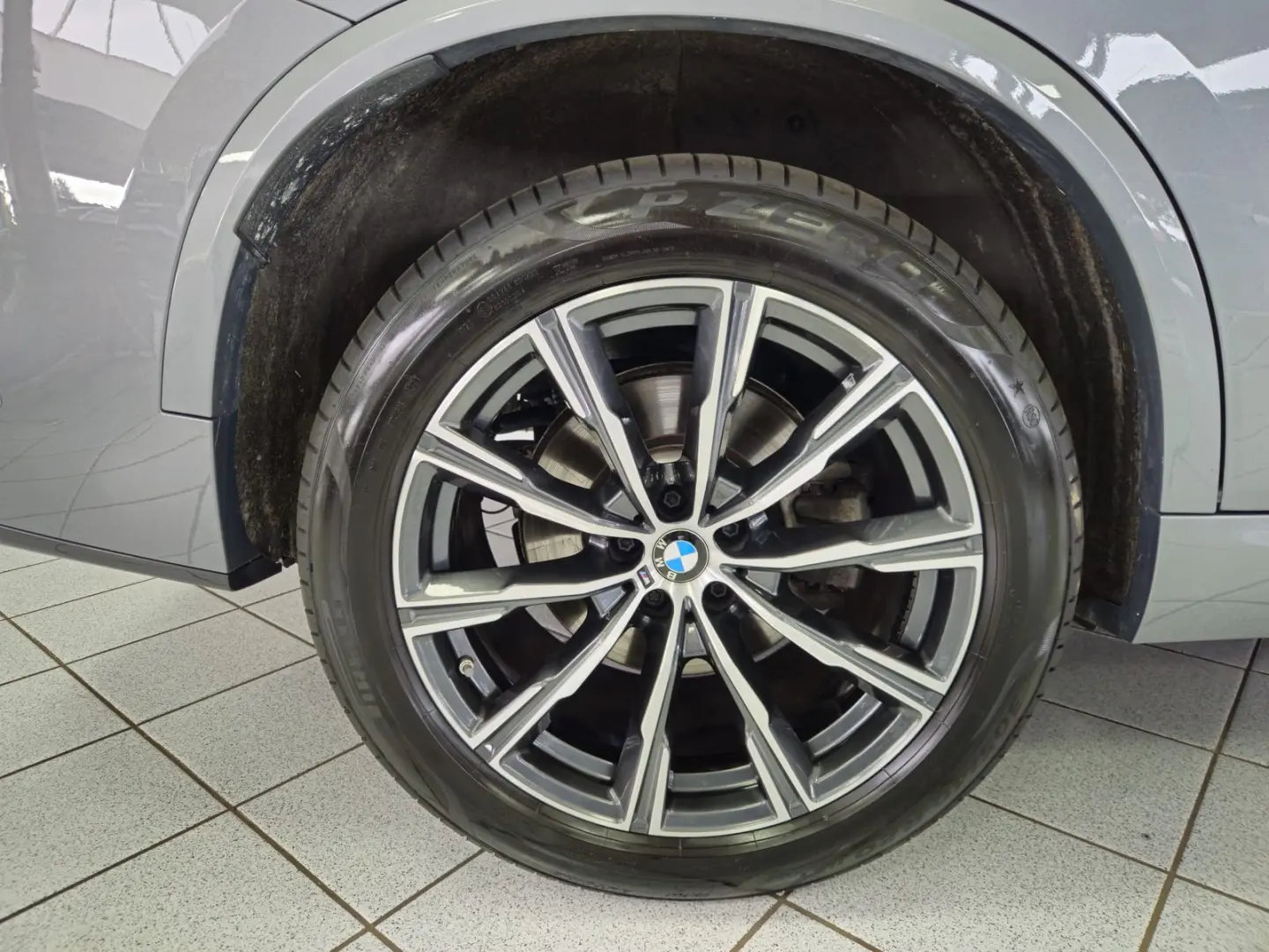 X5 xD40i M Sport*PANO*SOFT*STHZG*7-SITZ*AHK*360°