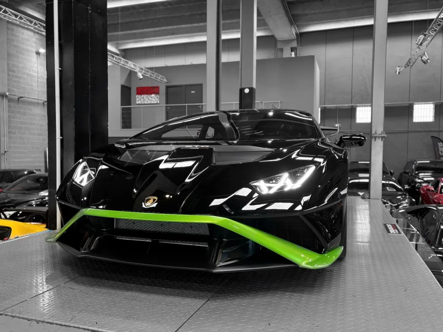 Lamborghini Huracan STO 640-2