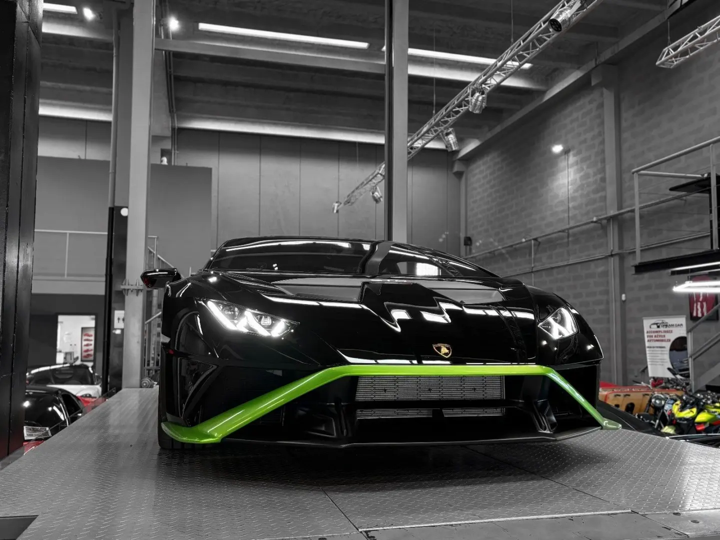Lamborghini Huracan STO 640-2