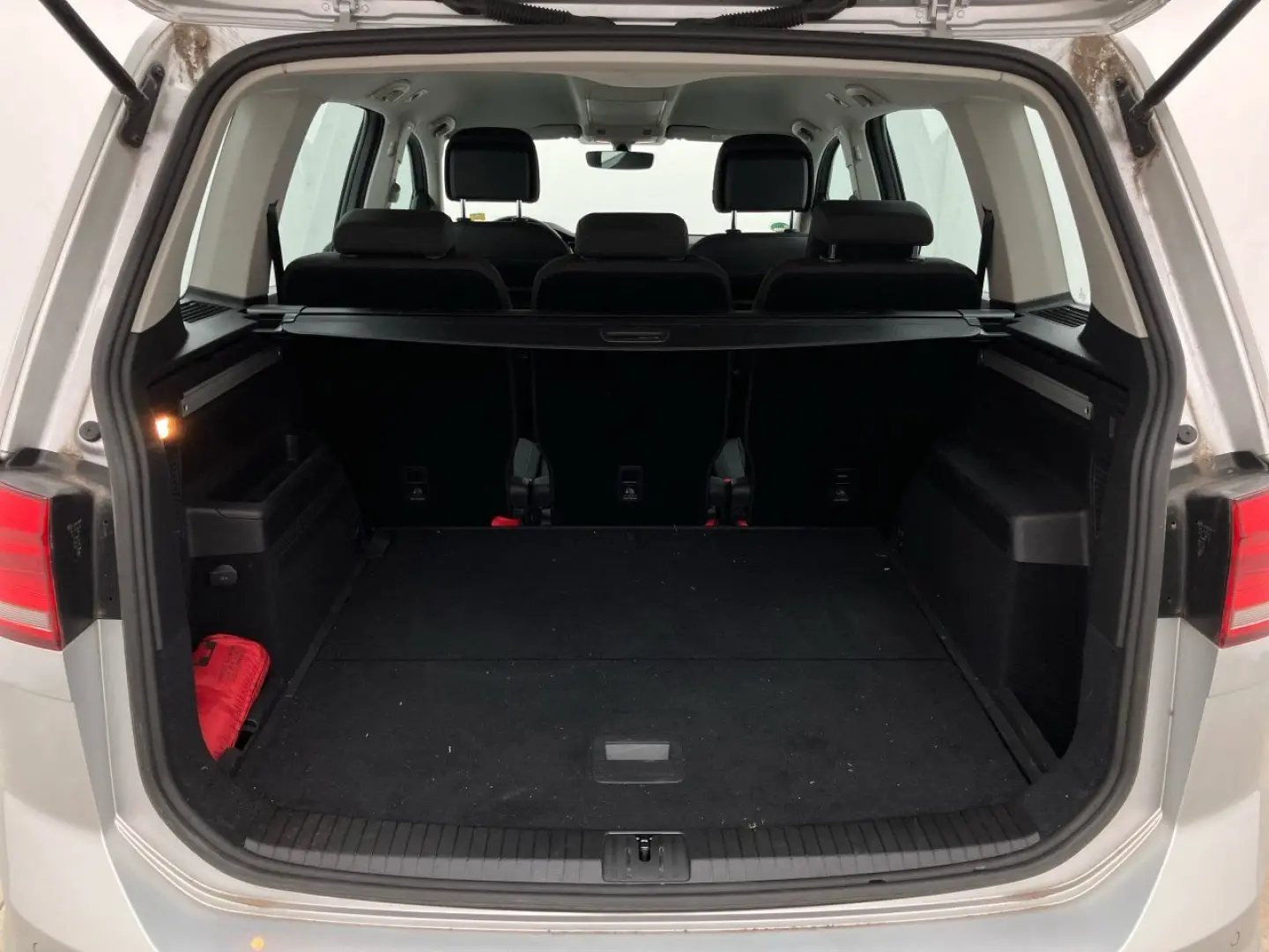 Touran 2.0 TDI Comfortline ACC LED Massage