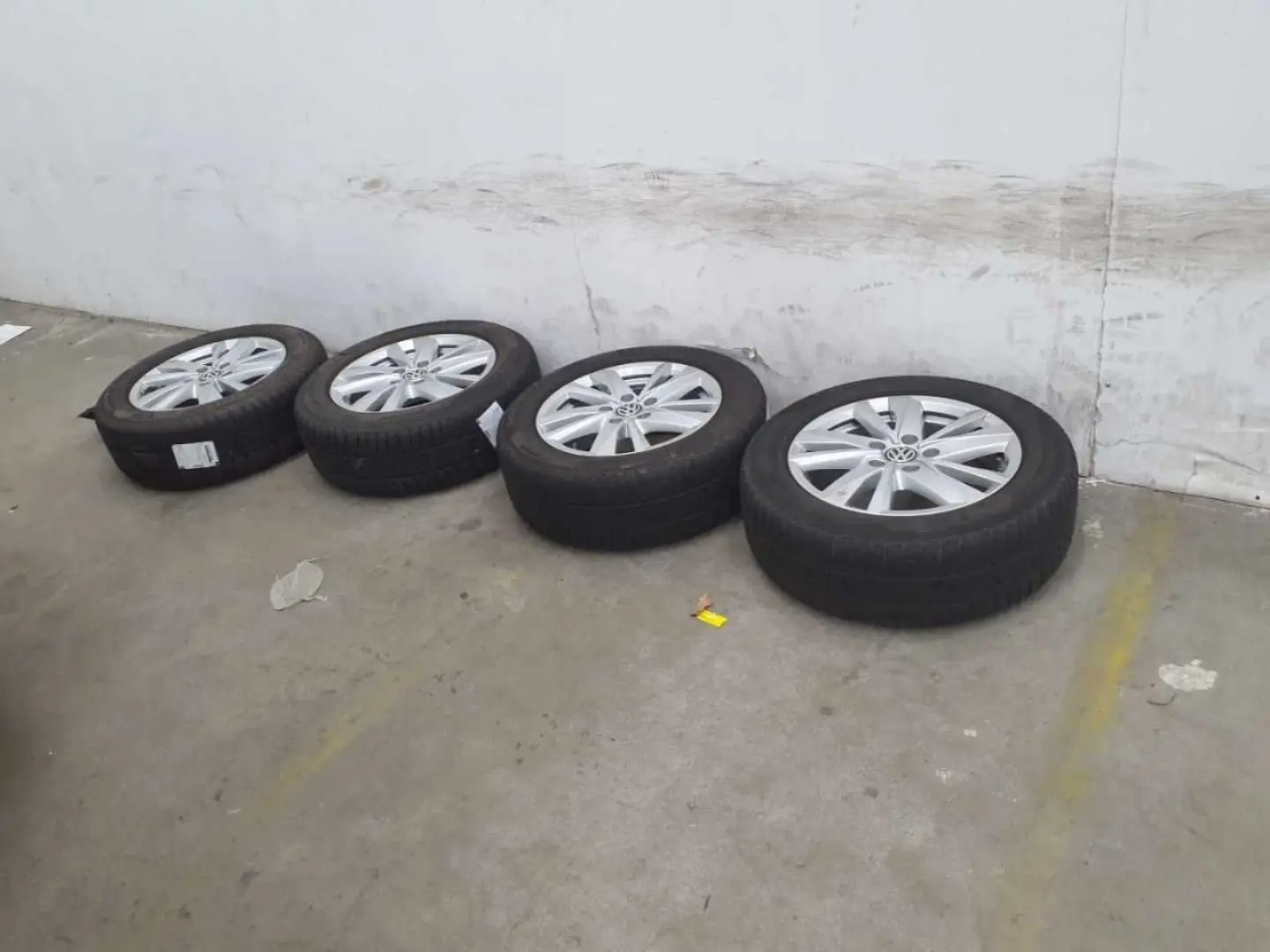 Touran 2.0 TDI Comfortline ACC LED Massage
