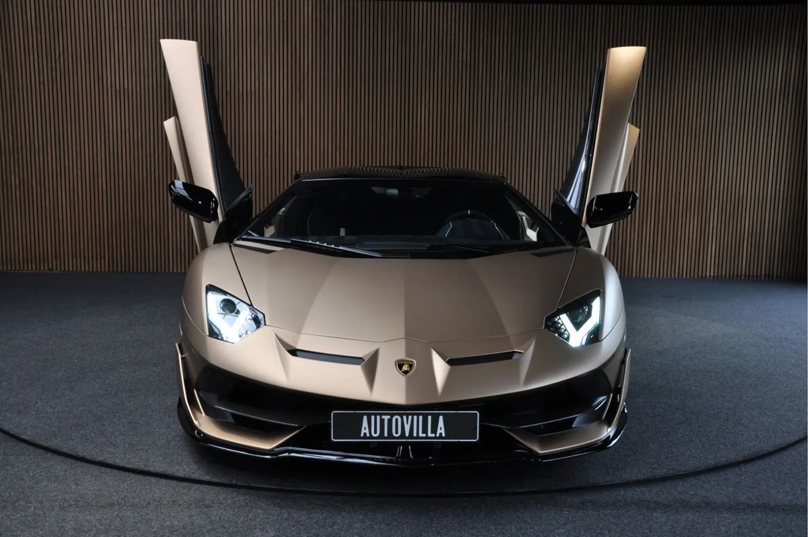 Lamborghini Aventador 6.5 V12 SVJ Roadster Lift Carbon