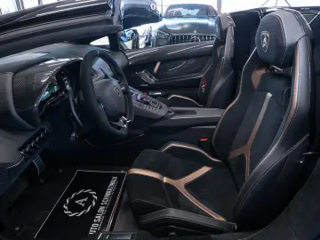 Lamborghini Aventador SVJ Roadster| FULL CARBON
