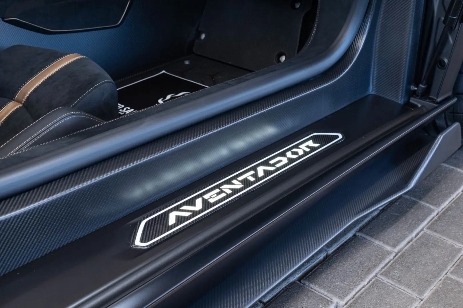 Lamborghini Aventador SVJ Roadster| FULL CARBON