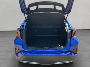 C-HR 2.0 Hybrid Team Deutschland Navi