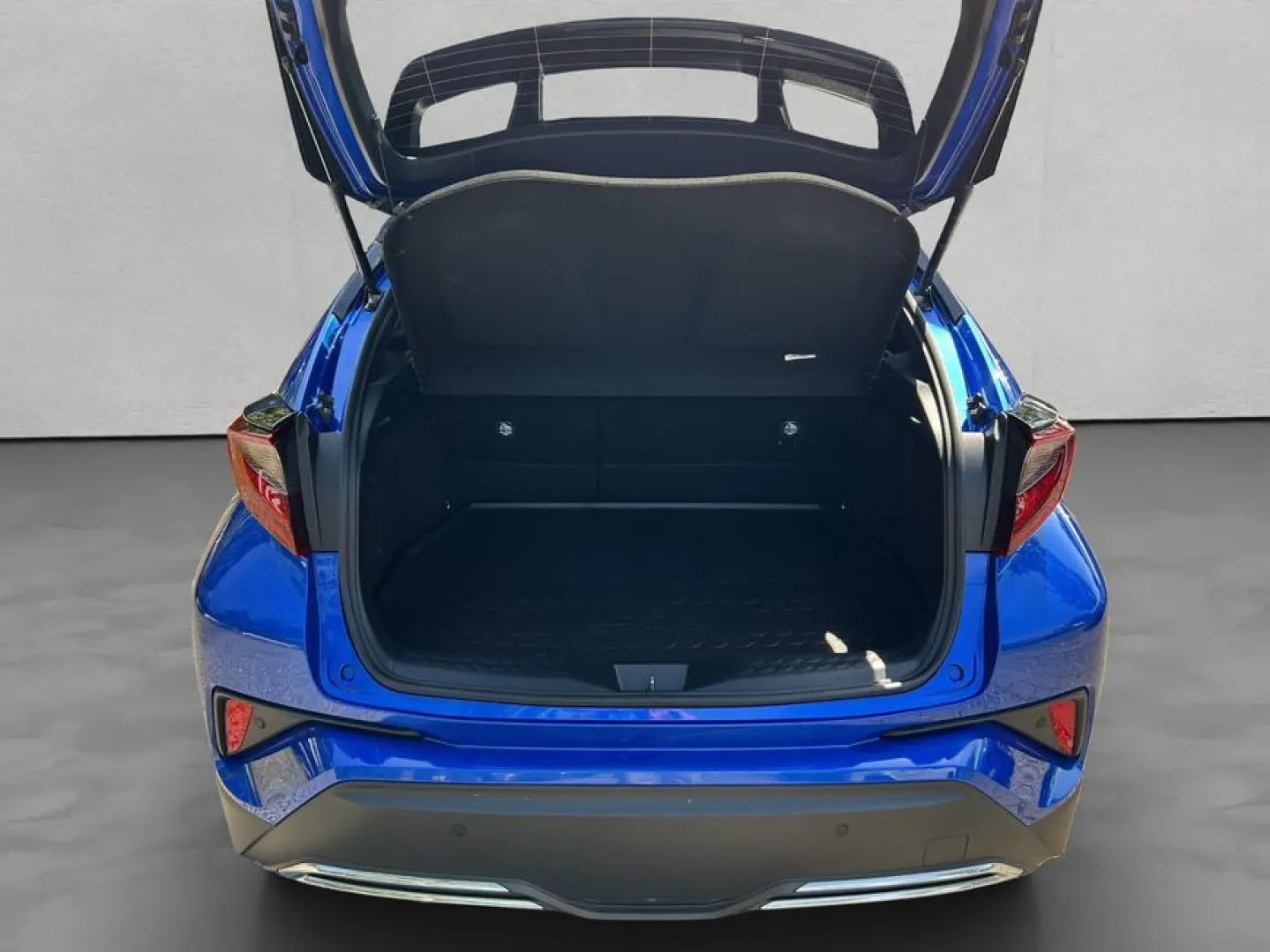 C-HR 2.0 Hybrid Team Deutschland Navi