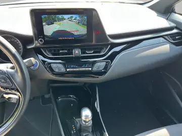 C-HR 2.0 Hybrid Team Deutschland Navi
