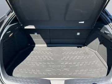 C-HR 2.0 Hybrid Team D *LED*ACC*CarPlay*CAM*SHZ*