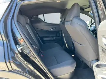 C-HR 2.0 Hybrid Team D *LED*ACC*CarPlay*CAM*SHZ*