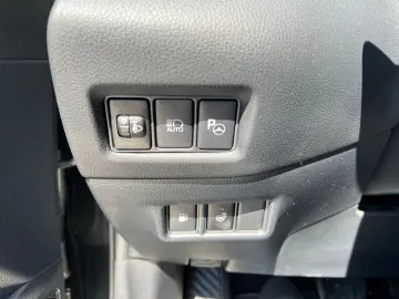 C-HR 2.0 Hybrid Team D *LED*ACC*CarPlay*CAM*SHZ*