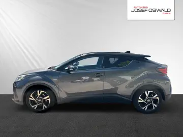 C-HR Hybrid Team D