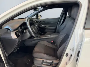 C-HR 1.8 Hybrid Flow *LED*ACC*Kamera*CarPlay*DAB