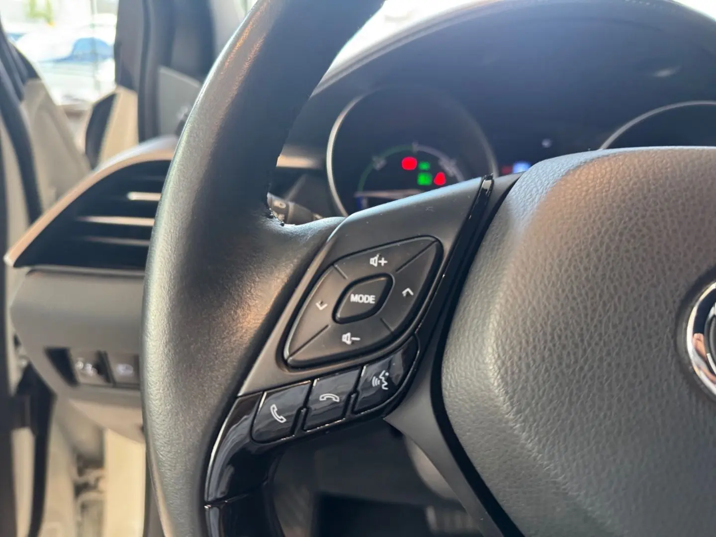 C-HR 1.8 Hybrid Flow *LED*ACC*Kamera*CarPlay*DAB