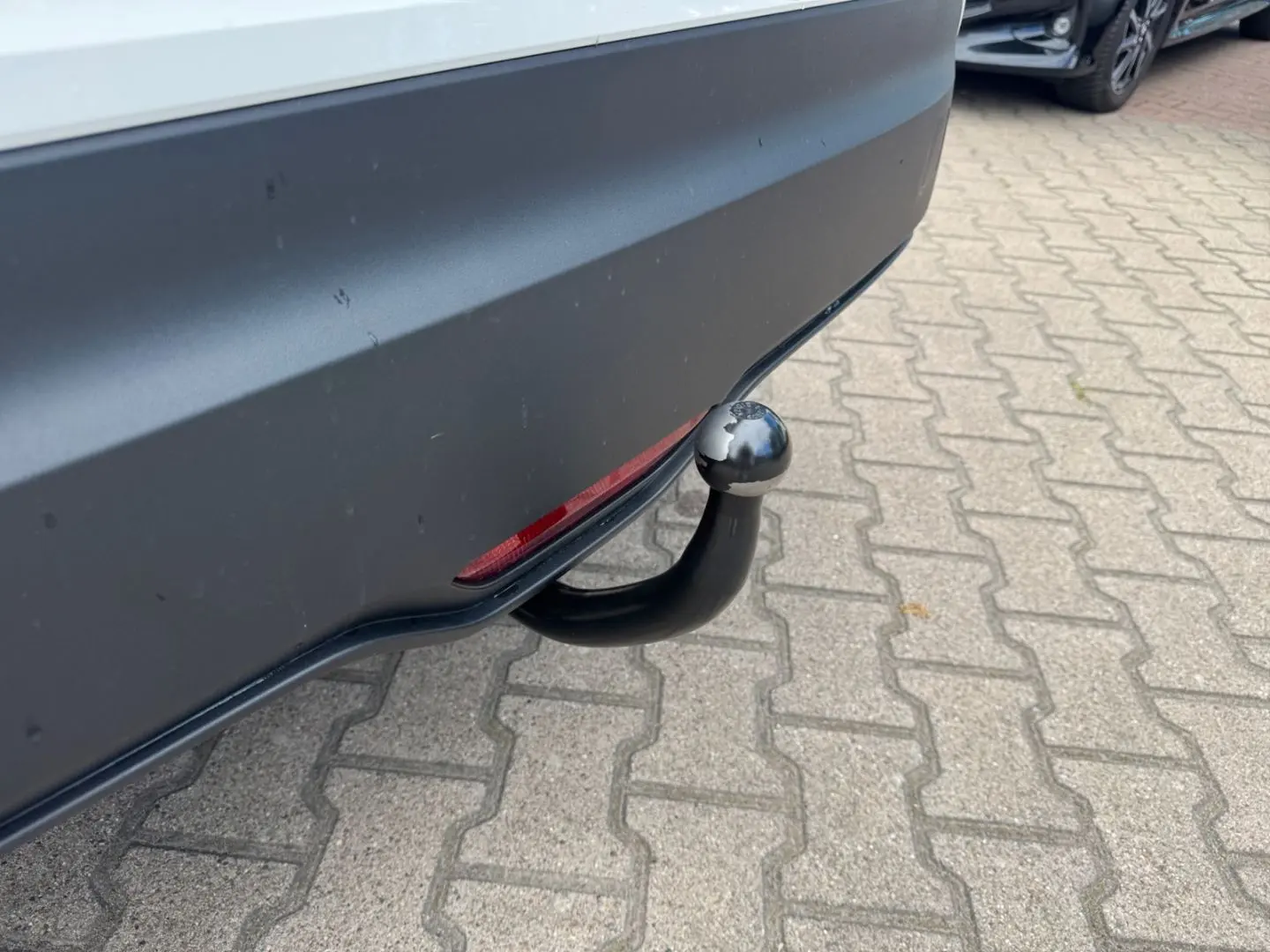 C-HR 1.8 Hybrid Flow *LED*ACC*Kamera*CarPlay*DAB