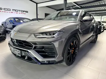 Lamborghini URUS 4.0 V8 CARBON ADAS MASSAGE PANO 23