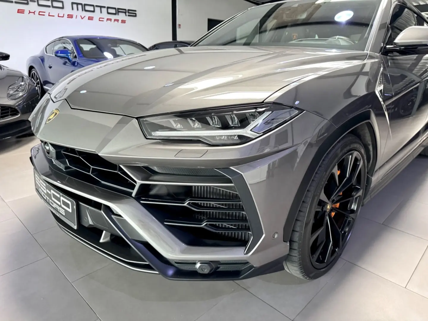 Lamborghini URUS 4.0 V8 CARBON ADAS MASSAGE PANO 23