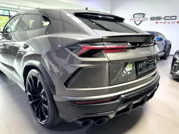 Lamborghini URUS 4.0 V8 CARBON ADAS MASSAGE PANO 23