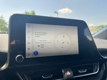 C-HR Hybrid Team D SPURHALTEASSISTENT+KAMERA+LED